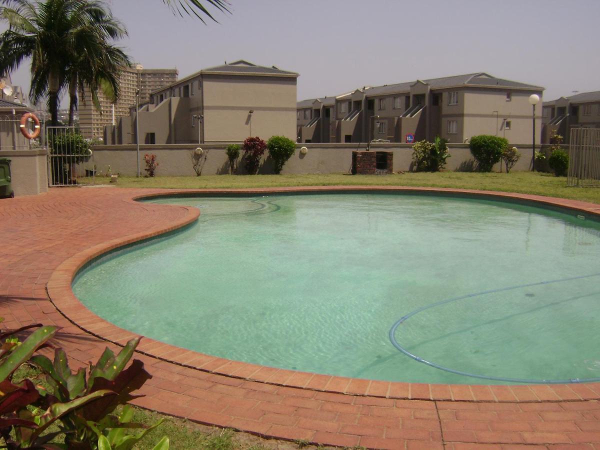 North Beach Durban Apartments Eksteriør billede