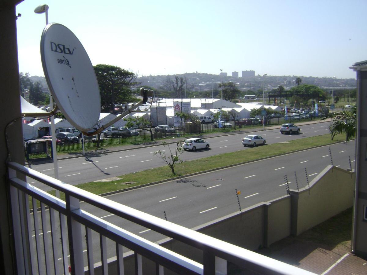 North Beach Durban Apartments Eksteriør billede