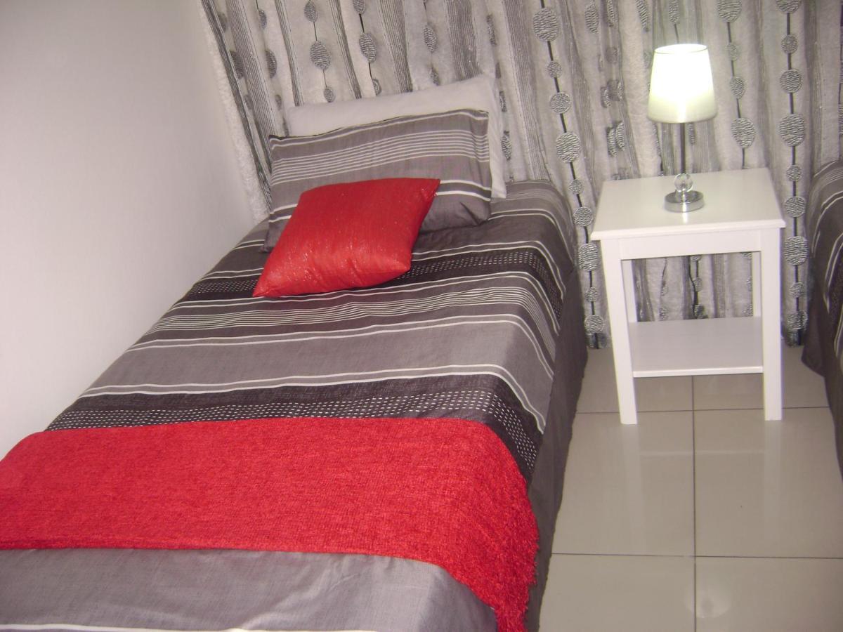 North Beach Durban Apartments Eksteriør billede